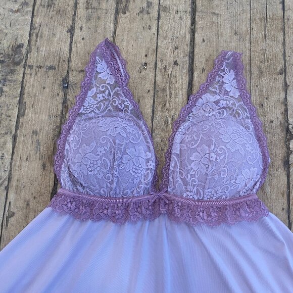 Y2K Purple Lace Slip - Picture 4 of 5